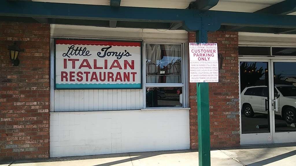 Little Tonys Italian Restaurant | 1441 Redwood St, Oxnard, CA 93033, USA | Phone: (805) 486-3619