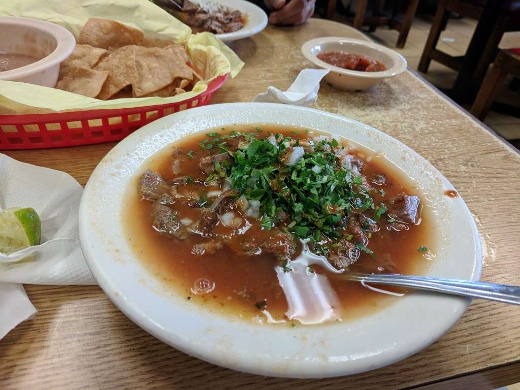 Birrieria Tlaquepaque | 1753 Florence Ave, Los Angeles, CA 90001, USA | Phone: (323) 581-0800