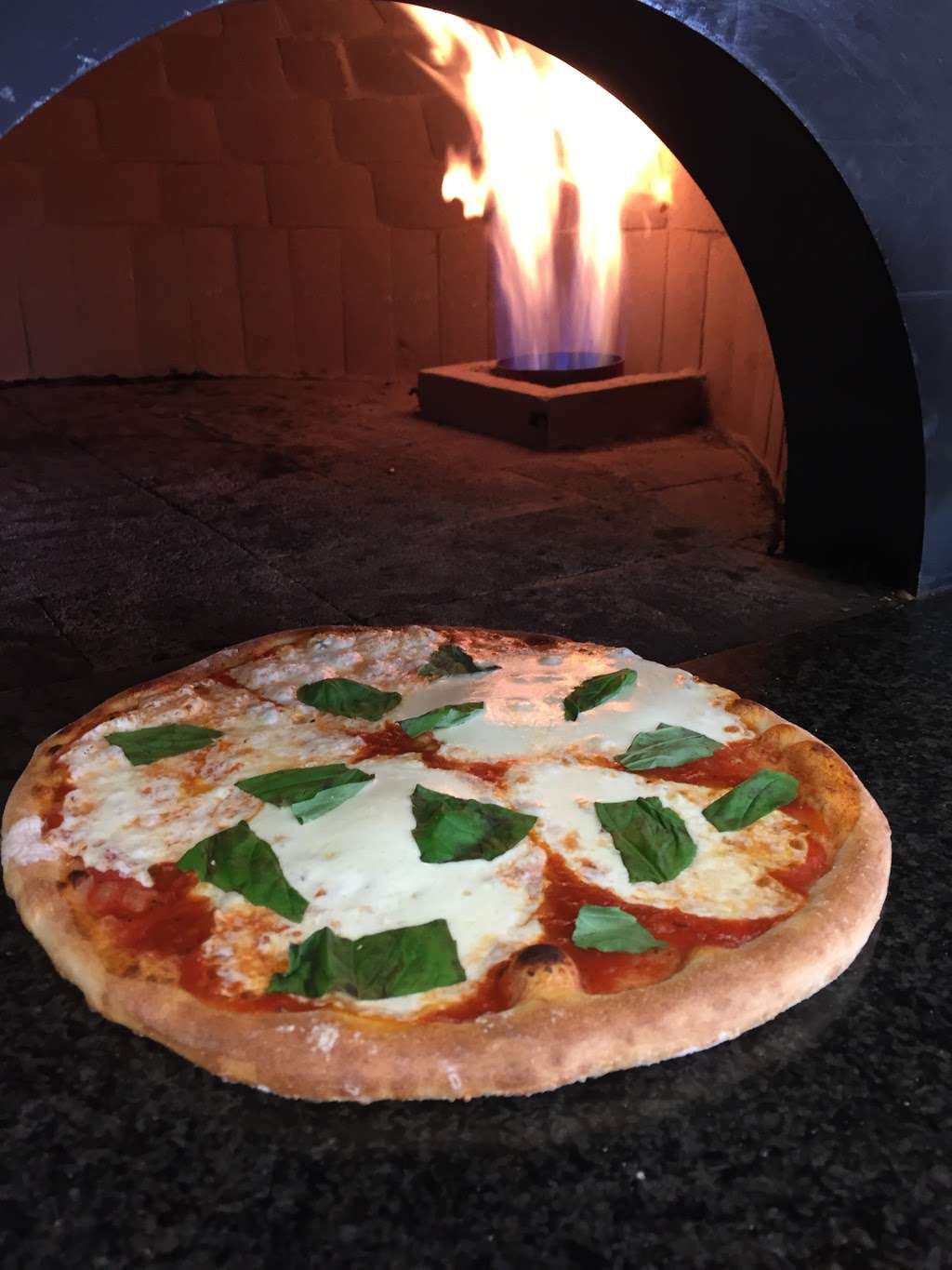 Angelos Brick Oven Pizza | 714 Foxcroft Ave, Martinsburg, WV 25401, USA | Phone: (304) 263-2201