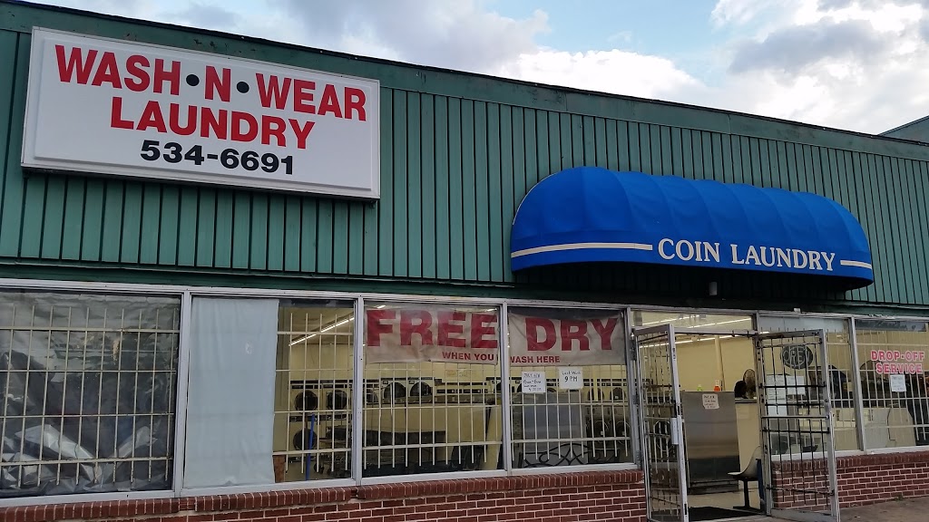 Wash & Wear Laundry | 4115 N Grand Blvd, St. Louis, MO 63107, USA | Phone: (314) 534-6691