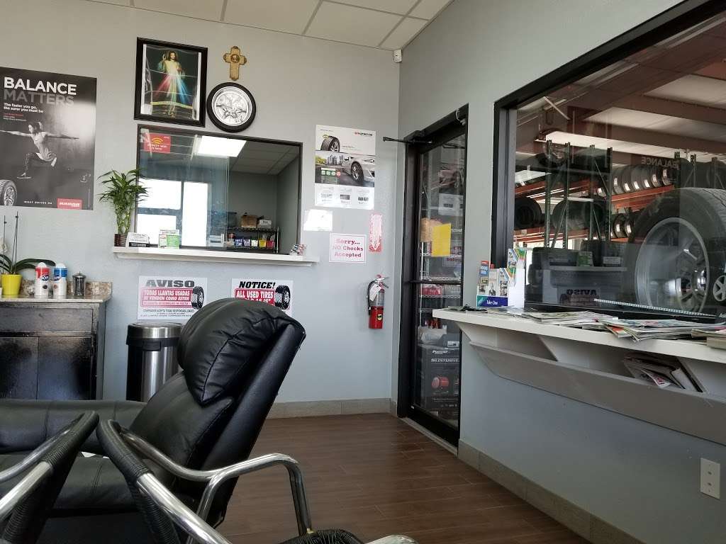 Sunny Tire Shop | 13311 Cullen Blvd, Houston, TX 77047 | Phone: (281) 888-8630