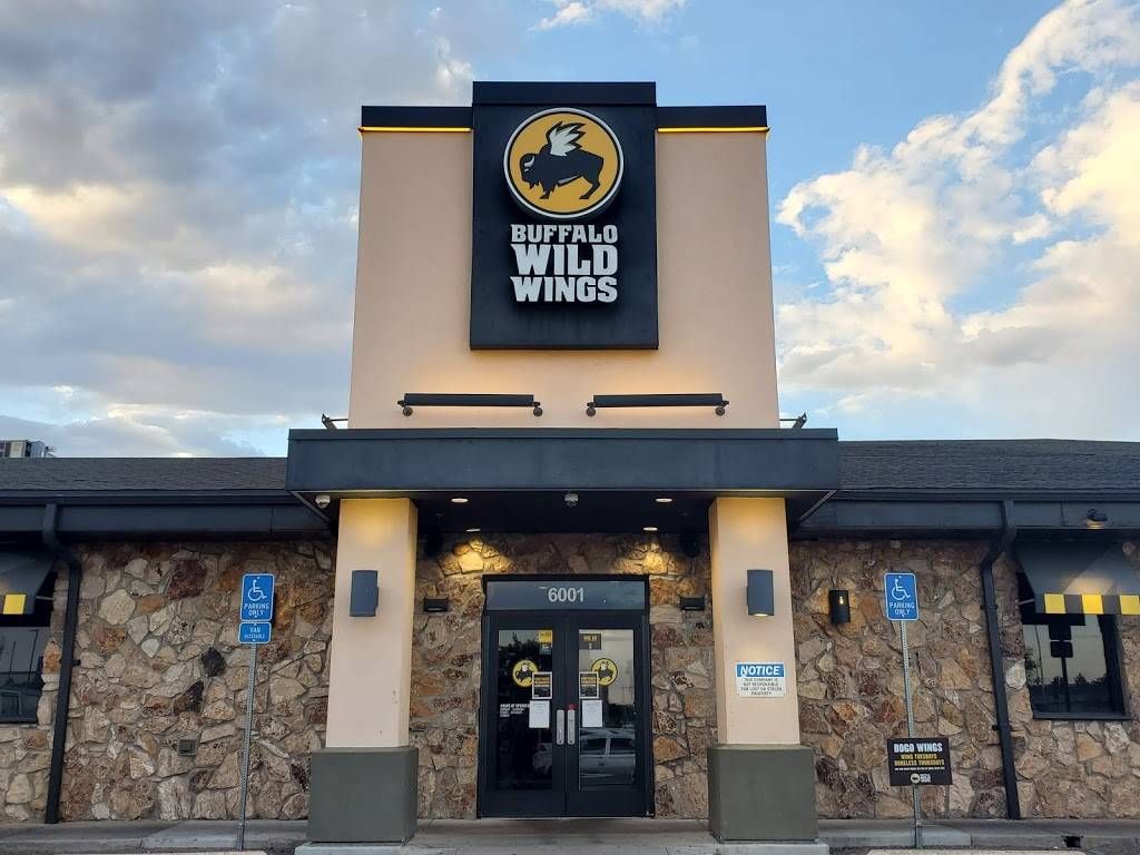 Buffalo Wild Wings | 6001 Iliff Rd NW, Albuquerque, NM 87121, USA | Phone: (505) 352-9464