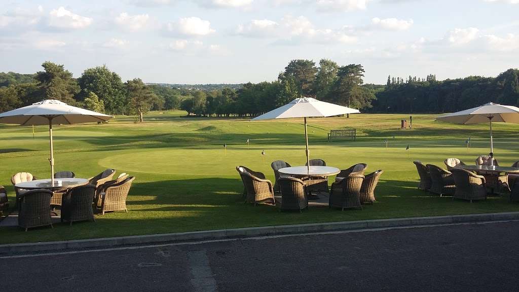 Hadley Wood Golf Club | Beech Hill, Barnet EN4 0JJ, UK