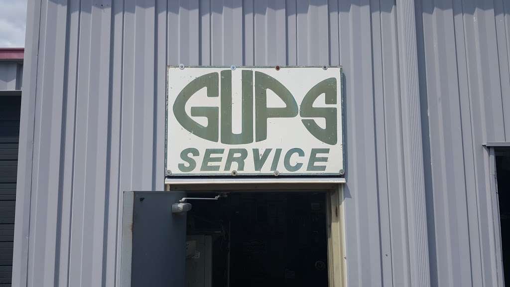 Gups Westside Service | 2625 N Green Bay Rd, Racine, WI 53404 | Phone: (262) 632-9000