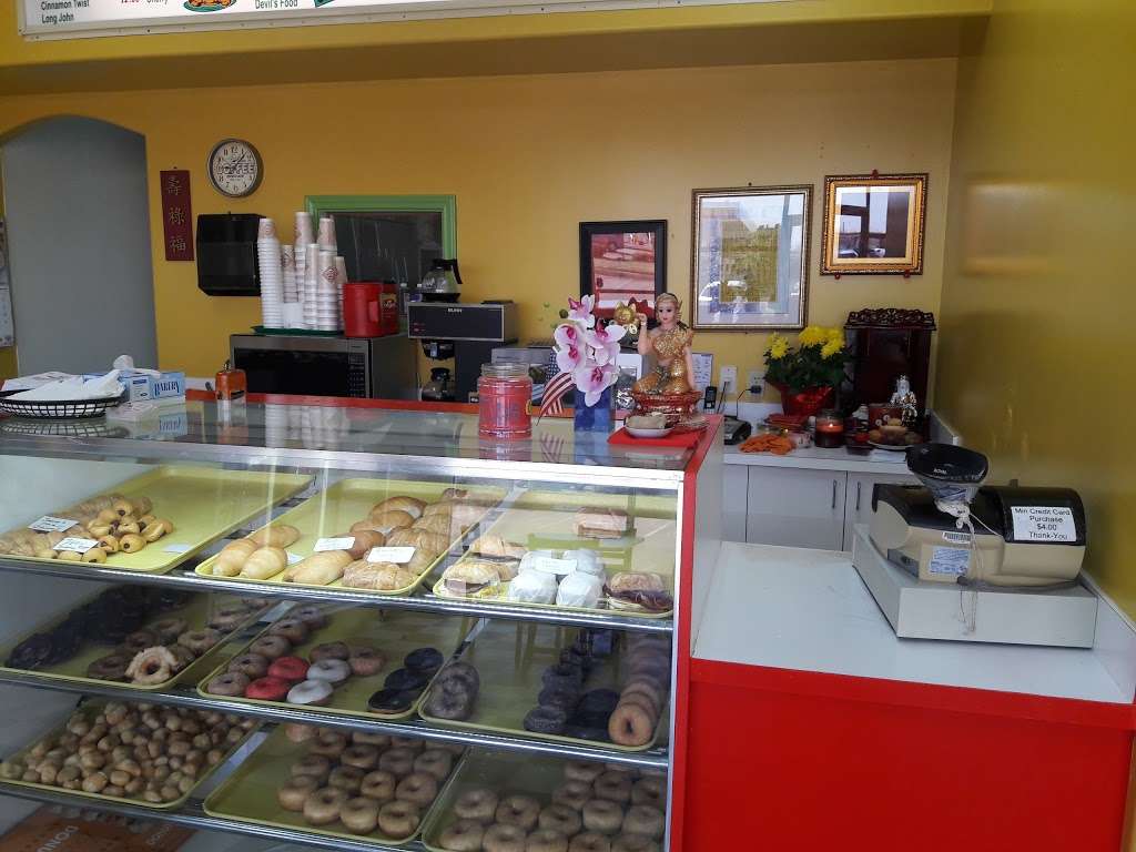 Billys Donuts | 17310 W Grand Pkwy S B, Sugar Land, TX 77479, USA | Phone: (281) 239-2507