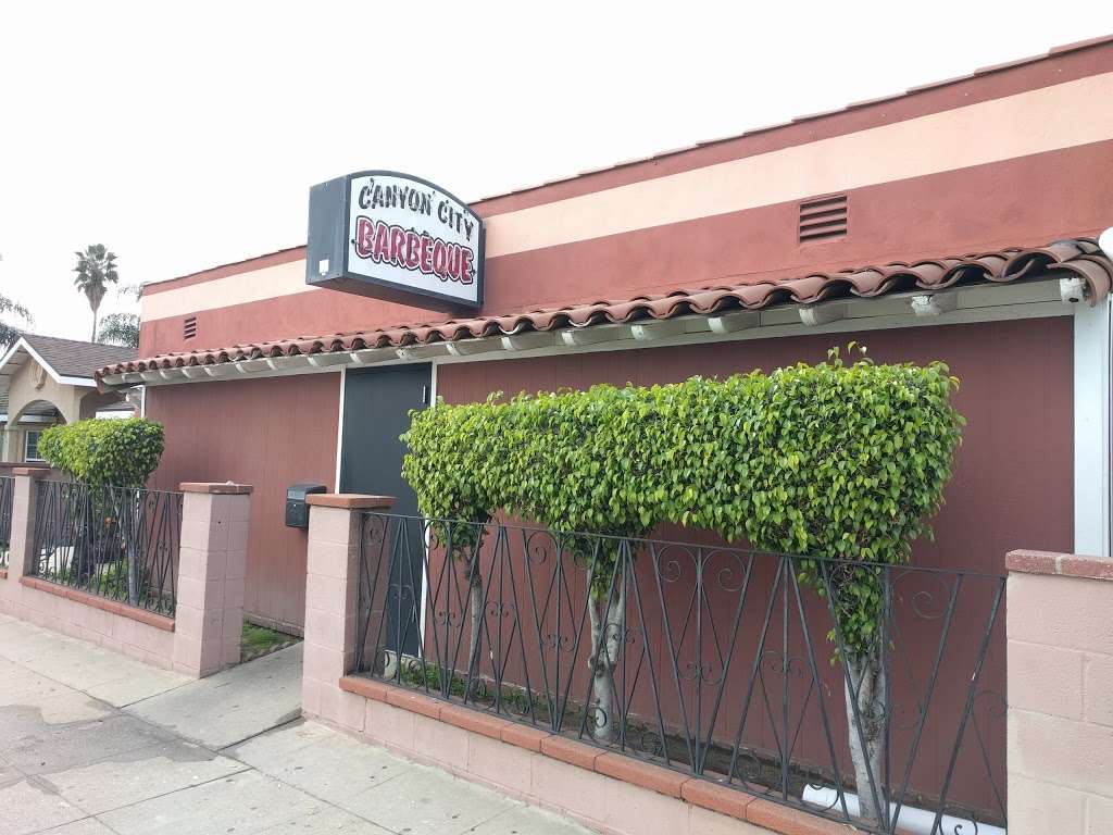 Canyon City Barbeque | 347 N San Gabriel Ave, Azusa, CA 91702, USA | Phone: (626) 815-4227