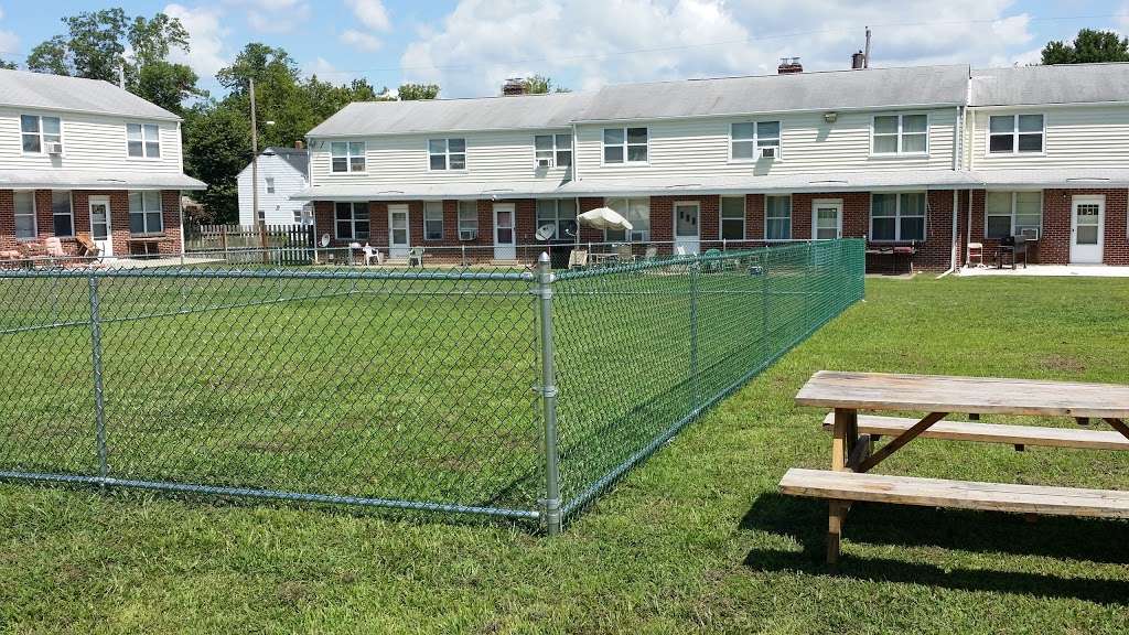 Standard Fence Company | 212 Cambridge Rd, Clifton Heights, PA 19018 | Phone: (215) 271-2477