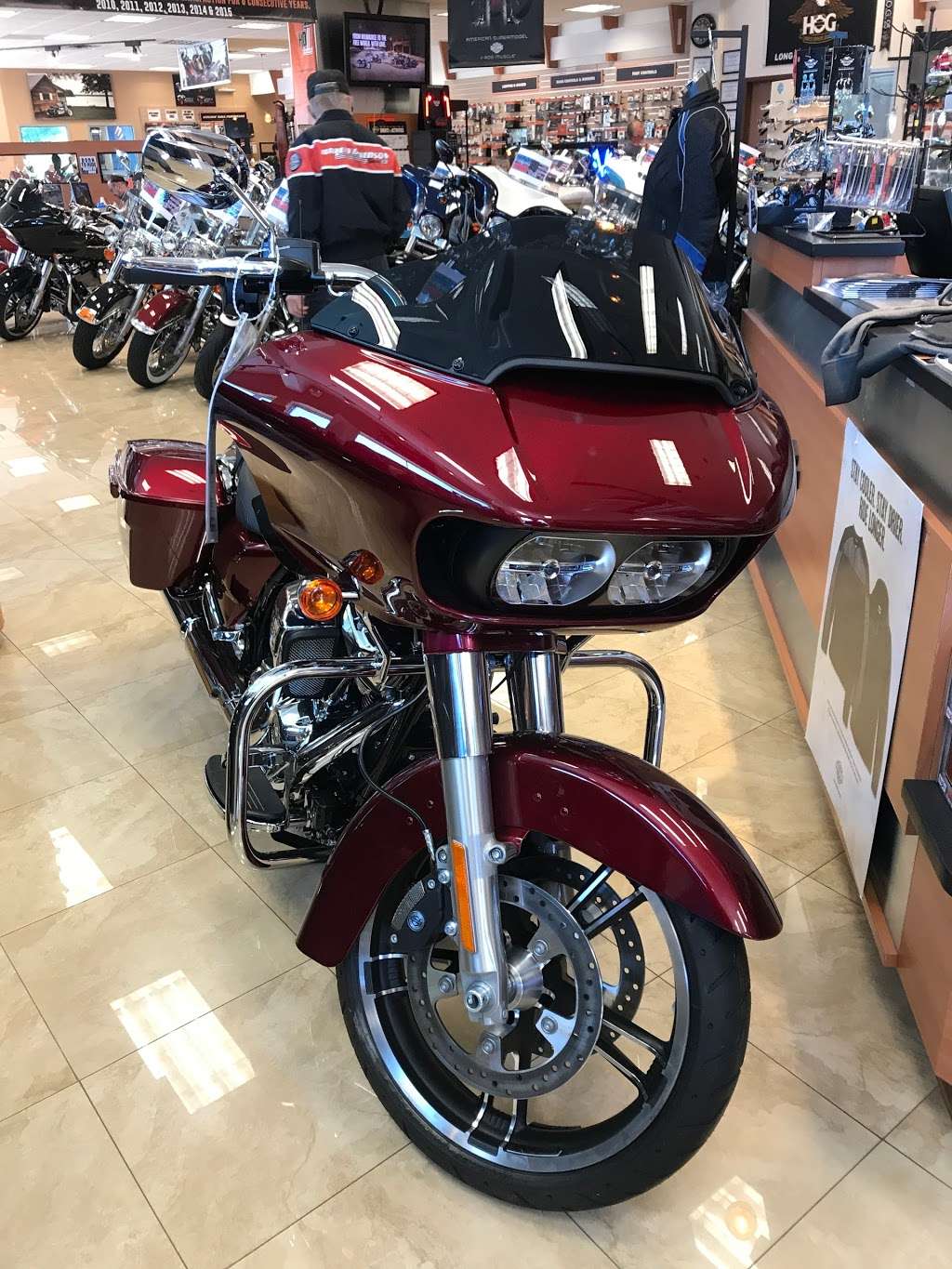 Miracle Mile Harley-Davidson | 215 Northern Blvd, Great Neck, NY 11021, USA | Phone: (516) 466-8800