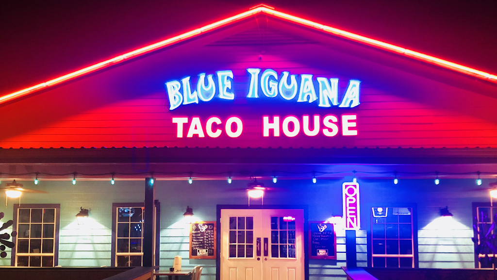 Blue Iguana Taco House | 18635 Buddy Riley Blvd, Magnolia, TX 77354, USA | Phone: (281) 789-7005