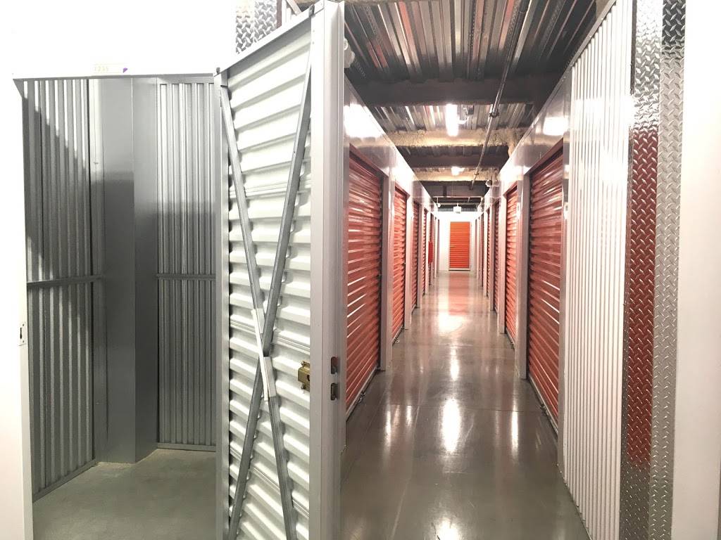 Public Storage | 6220 Tennyson Pkwy, Plano, TX 75024, USA | Phone: (469) 640-0230