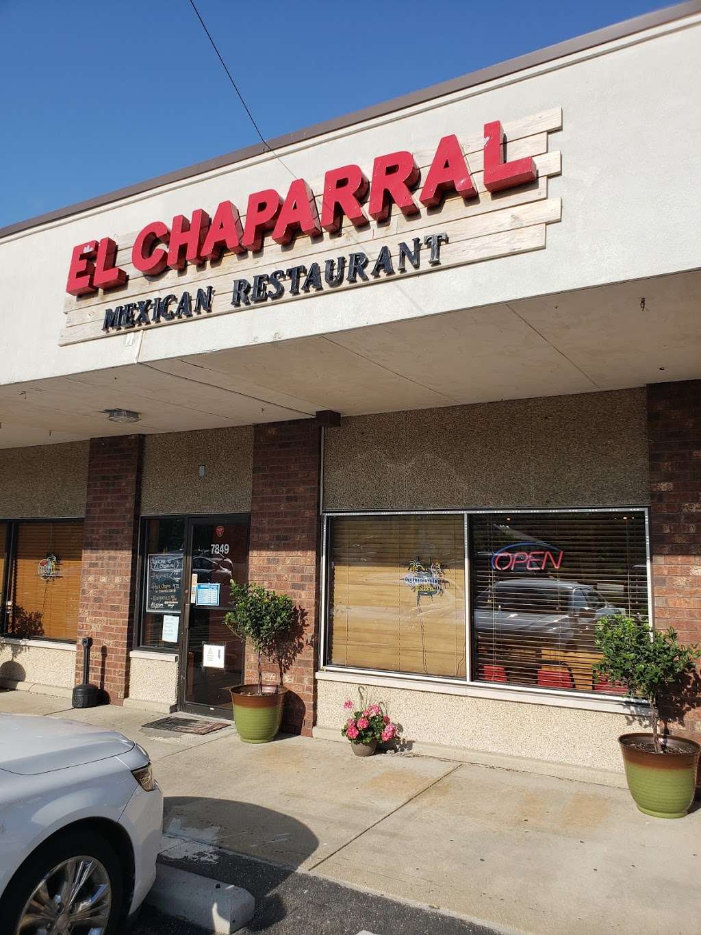 El Chaparral Mexican Restaurant | 7849 Taft St, Merrillville, IN 46410 | Phone: (219) 472-0328