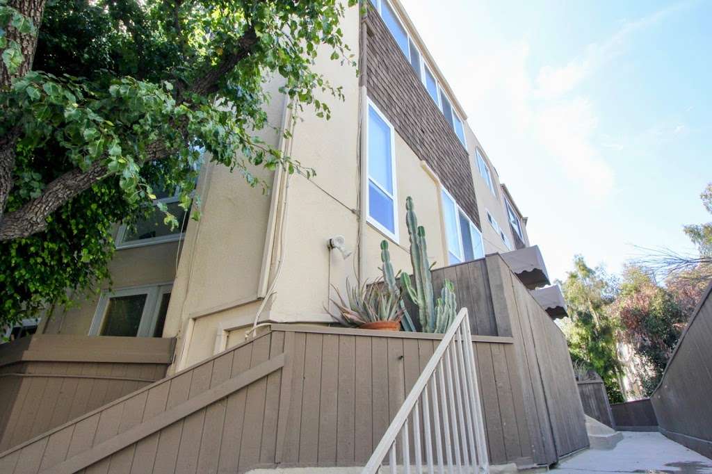 Venice Condos For Sale | 1611 Electric Ave, Venice, CA 90291, USA | Phone: (310) 356-6068