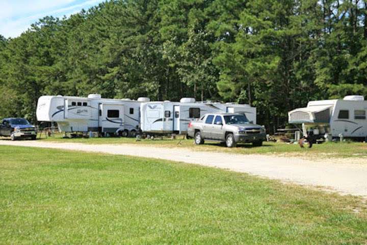 Cedar Creek Campground | 1052 Atlantic City Blvd, Bayville, NJ 08721, USA | Phone: (732) 269-1413