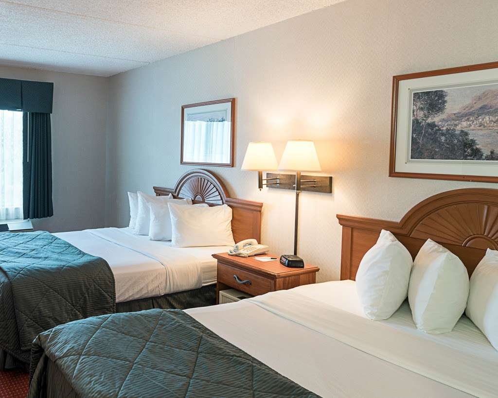 Quality Inn | 70 Maddex Square Dr, Shepherdstown, WV 25443, USA | Phone: (304) 876-3160