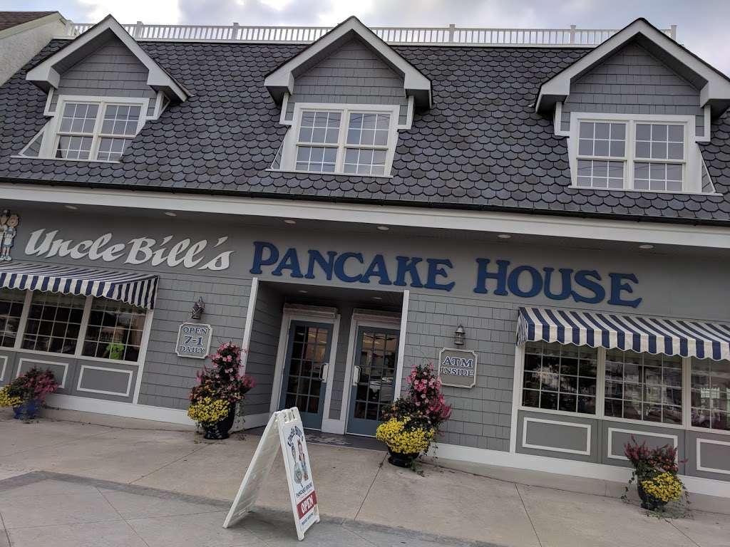 Uncle Bills Pancake Housek | 3189 Dune Dr, Avalon, NJ 08202, USA | Phone: (609) 967-8448