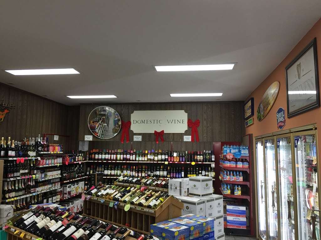 Speedway Liquor # 1 | 8010 E 21st St, Indianapolis, IN 46219 | Phone: (317) 357-7384