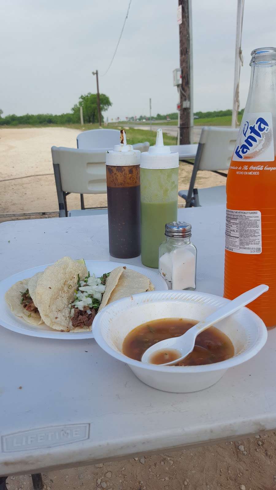 Taco Truck | 14343-, 14429 Interstate 35 Access Rd, Von Ormy, TX 78073, USA | Phone: (210) 400-8619