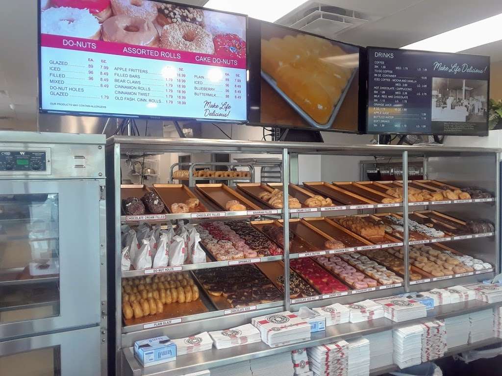 Shipley Do-Nuts | 3235 Riley Fuzzel Rd, Spring, TX 77386, USA | Phone: (281) 288-9528