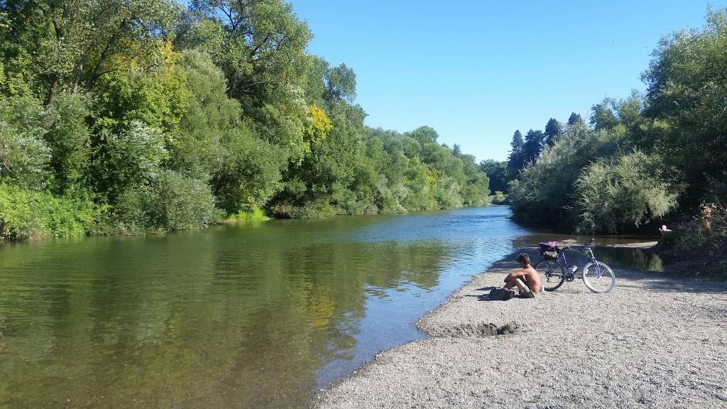 Steelhead Beach Regional Park | 9000 River Rd, Forestville, CA 95436, USA | Phone: (707) 433-1625