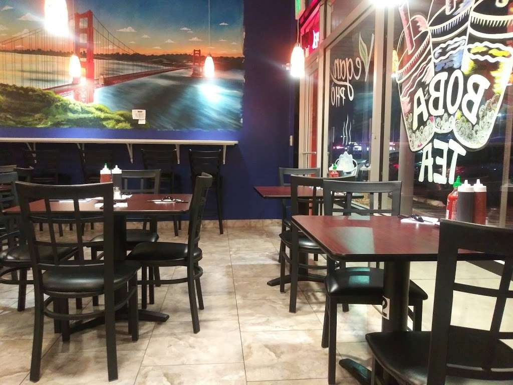 Pho Golden Gate | 2751 S Chickasaw Trail, Orlando, FL 32829, USA | Phone: (407) 601-7043