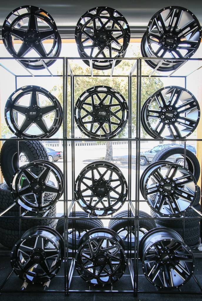 209 Customs Tires & Wheels STOCKTON | 1112 E Harding Way, Stockton, CA 95205, USA | Phone: (209) 490-4940