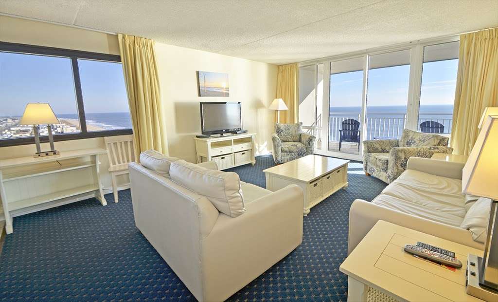 Carousel Resort Hotel & Condominiums | 11700 Coastal Hwy, Ocean City, MD 21842 | Phone: (800) 641-0011