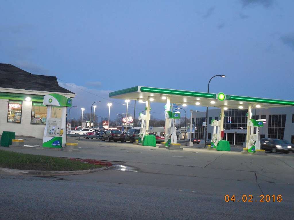 BP | 5870 95th St, Oak Lawn, IL 60453, USA | Phone: (708) 423-2533