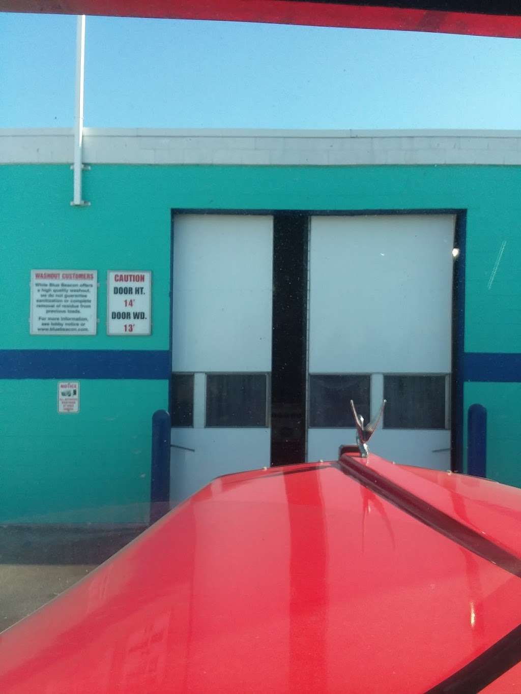Blue Beacon Truck Wash of Whiteland, IN | 142 White St I-65 Exit 95, Whiteland, IN 46184, USA | Phone: (317) 535-8468