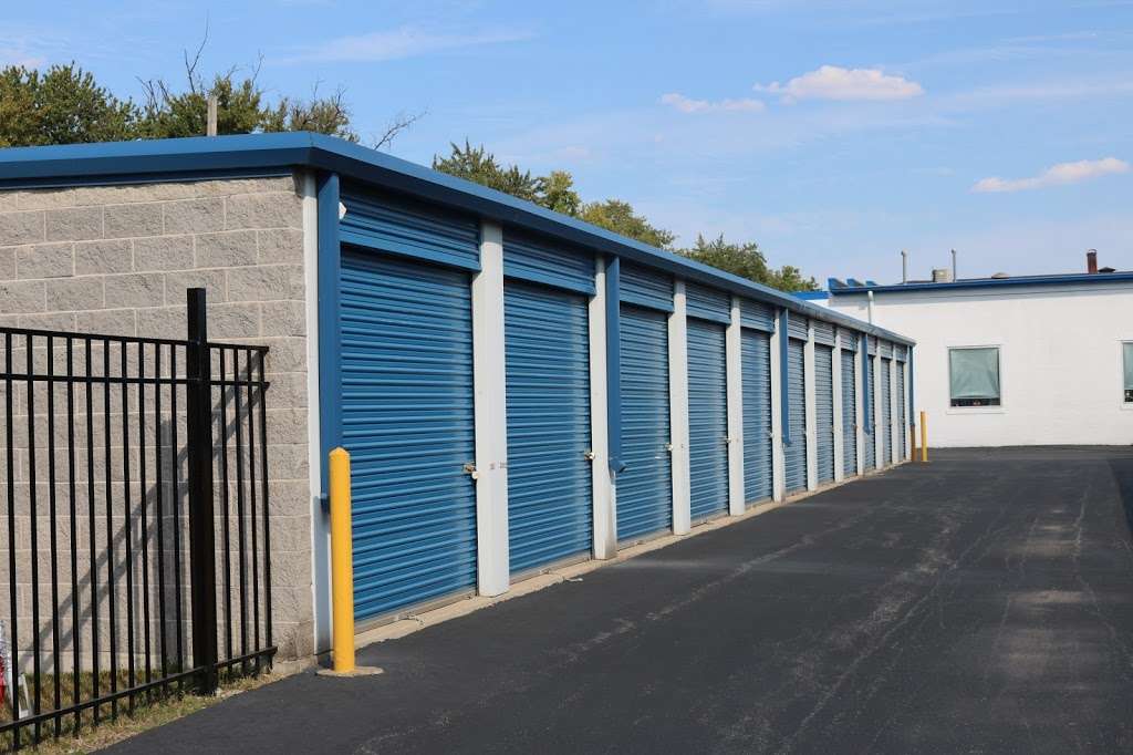 Midway Storage LLC | 2341 135th Pl, Blue Island, IL 60406 | Phone: (708) 293-1900