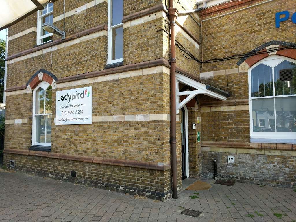 Ladybird Nursery Penge | Station House, Penge East Railway Station, Station Road, London SE20 7BE, UK | Phone: 020 3441 8250