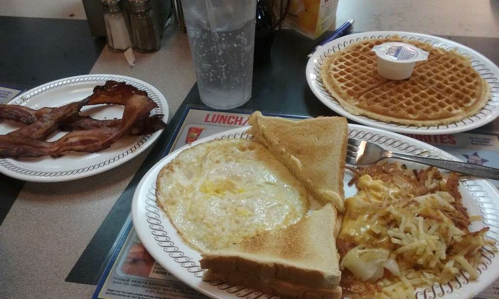 Waffle House | 2305 Vintage Ct, Excelsior Springs, MO 64024, USA | Phone: (816) 637-2281