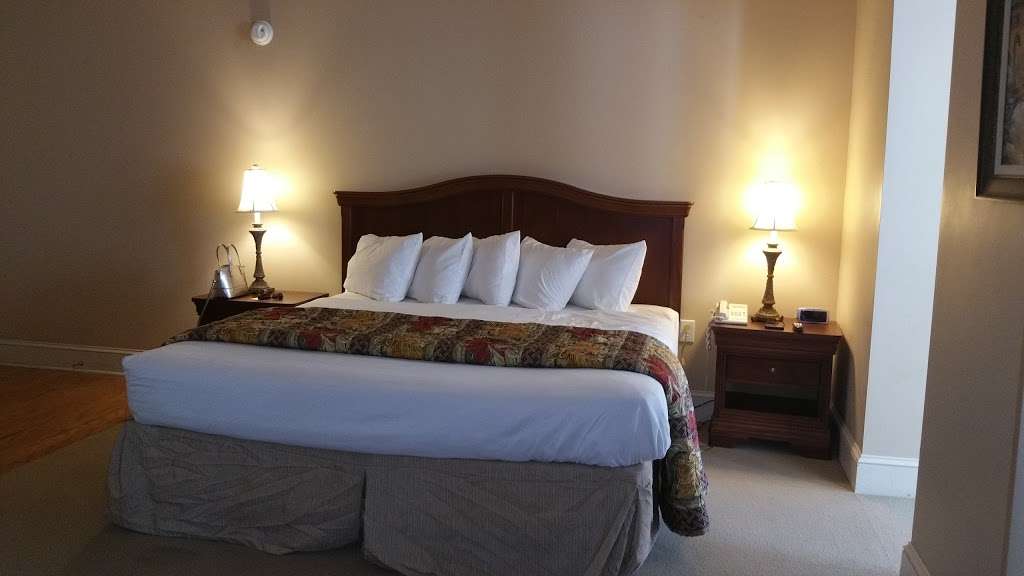 Fort Harrison State Park Inn | 5830 N Post Rd, Indianapolis, IN 46216, USA | Phone: (317) 638-6000