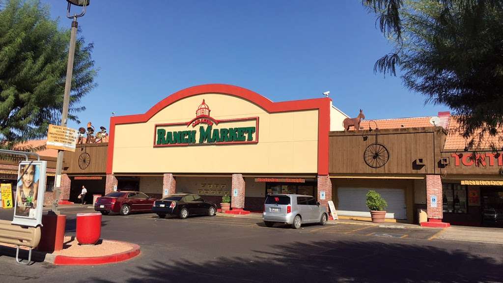 Los Altos Ranch Market | 5802 W Thomas Rd, Phoenix, AZ 85033, USA | Phone: (623) 873-0189