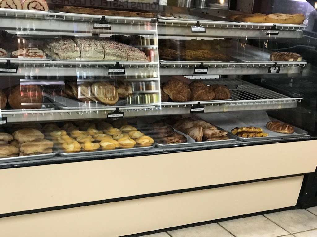 El Pan Dulce Bakery | 1657 McKee Rd # 10, San Jose, CA 95116 | Phone: (408) 272-3666