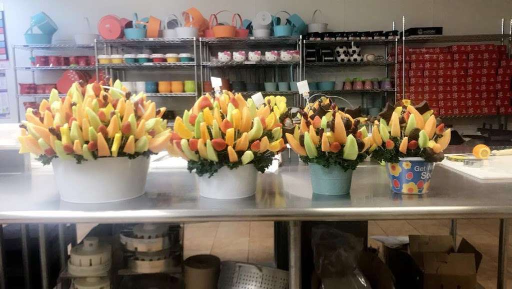 Edible Arrangements | 1861 Street Rd, Bensalem, PA 19020, USA | Phone: (215) 244-4441