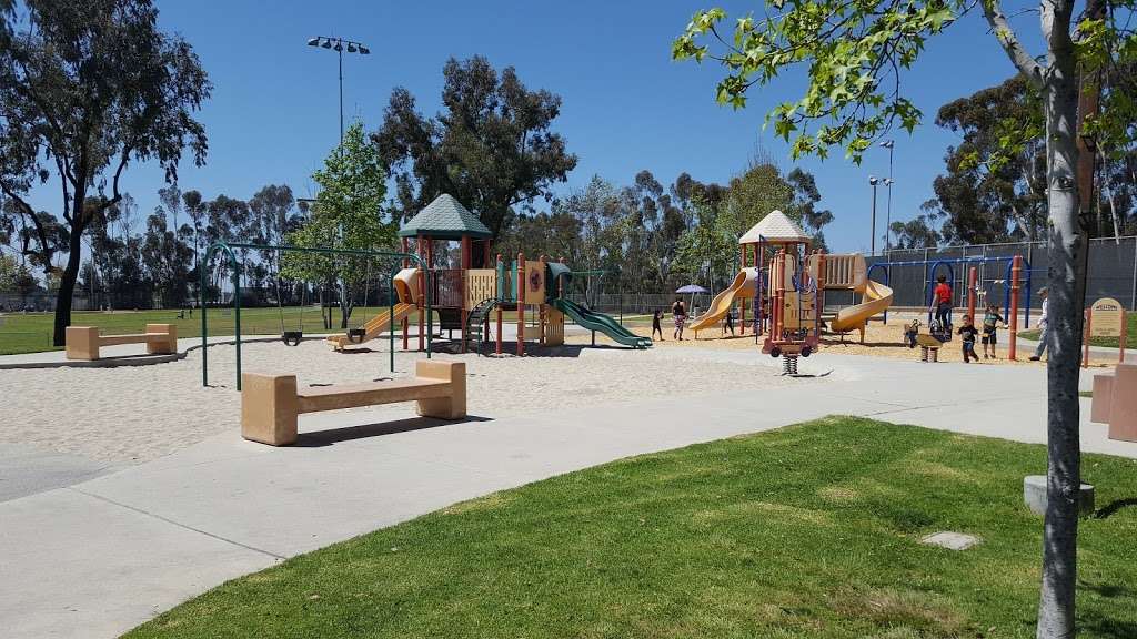 Tierrasanta Community Park & Recreation Center | 11220 Clairemont Mesa Blvd, San Diego, CA 92124, USA | Phone: (858) 573-1393