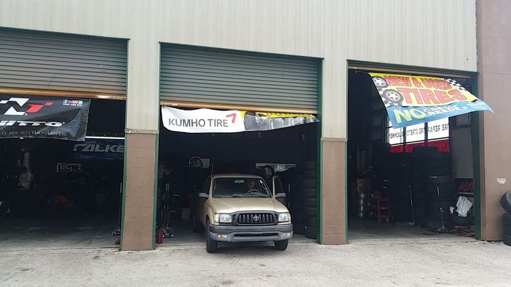 Osceola Speed Tire Shop & Wheels, 516 E Osceola Pkwy, Kissimmee, FL
