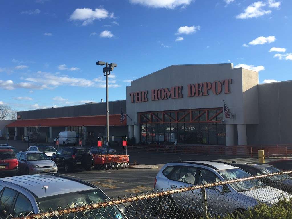The Home Depot | 955 Bloomfield Ave, Clifton, NJ 07012, USA | Phone: (973) 472-4600