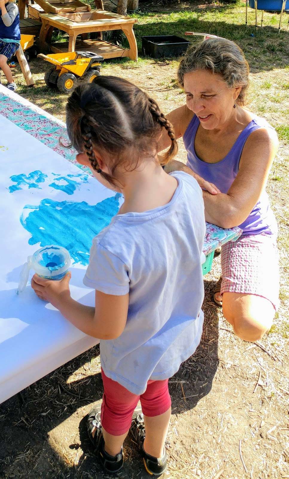 Tree House Hollow Preschool (Redwood — Enter from Starlight Lane | 565 Watertrough Rd, Sebastopol, CA 95472, USA | Phone: (707) 823-1958