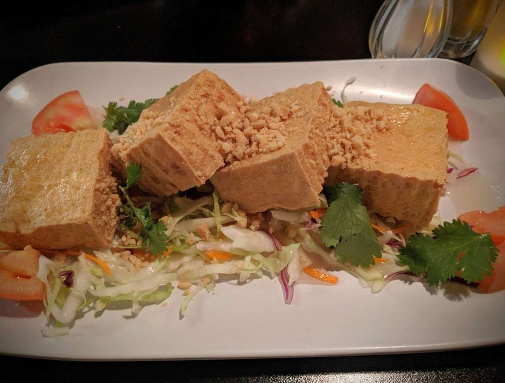 Naga - Thai Dining | 76 W Horizon Ridge Pkwy #150, Henderson, NV 89012, USA | Phone: (702) 508-2008