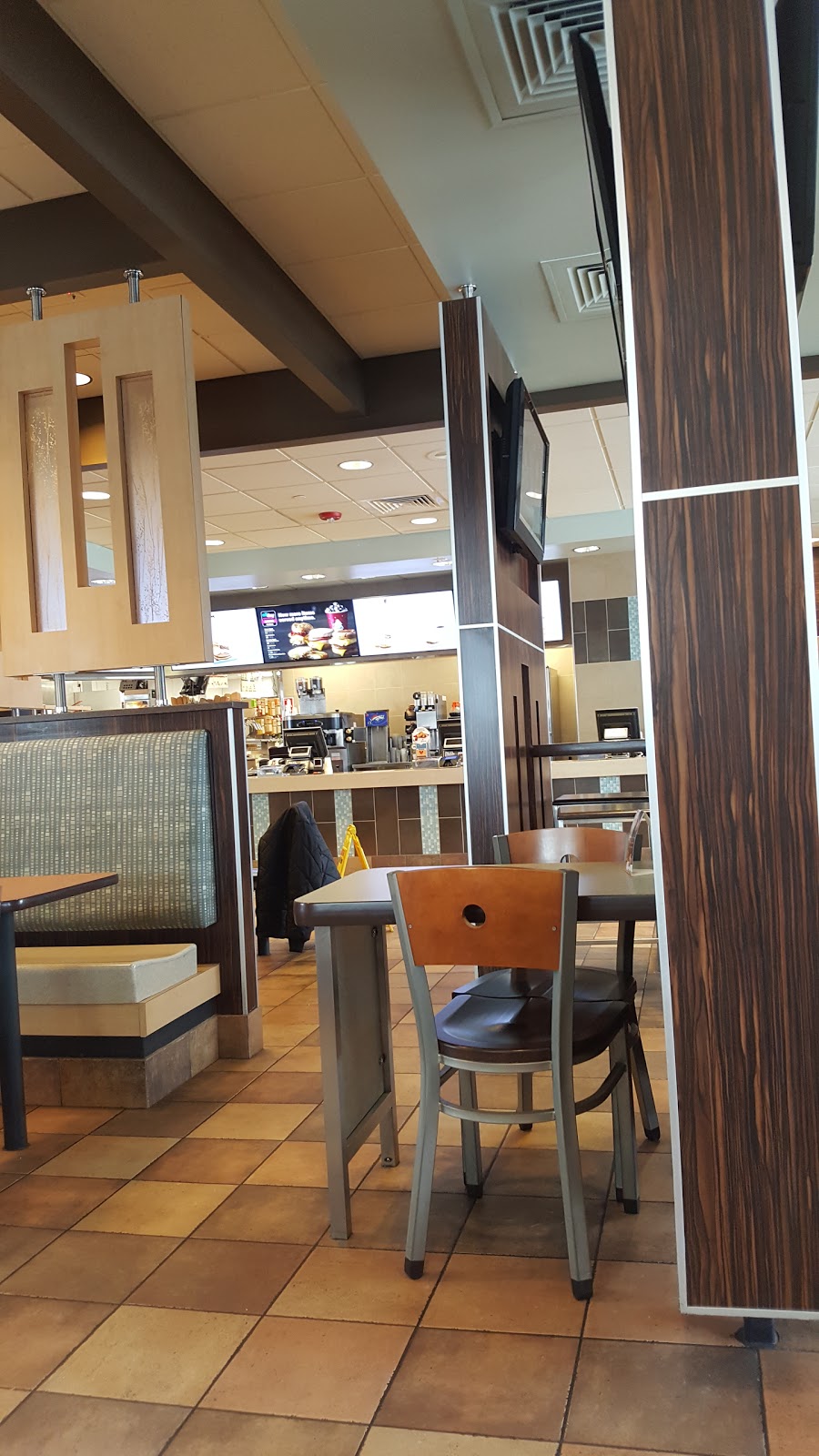 McDonalds | 10400 Belle Creek Blvd, Commerce City, CO 80640, USA | Phone: (303) 289-3207