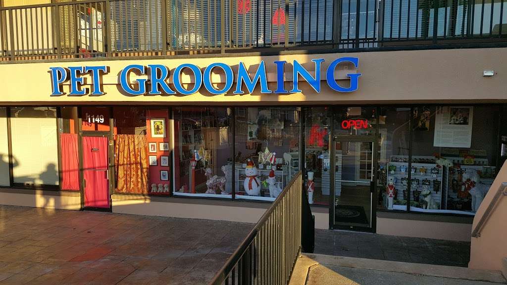 Spotted Paw Grooming & PET Goods - Wheaton | 1149 Butterfield Rd, Wheaton, IL 60189, USA | Phone: (630) 225-7387