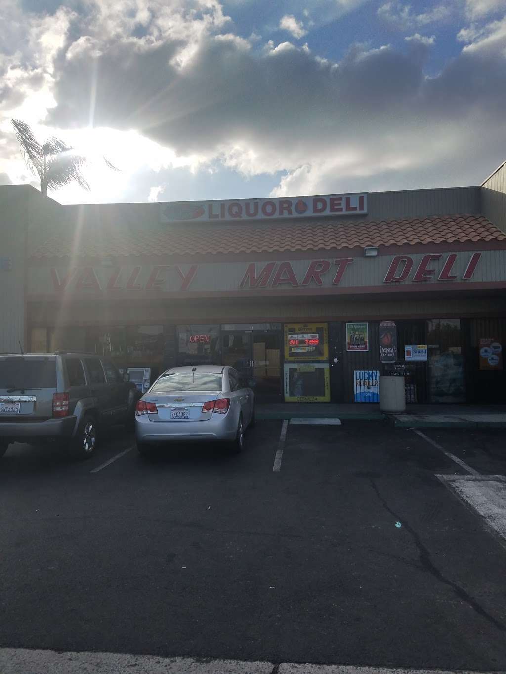 Valley Mart Deli | 19980 Grand Ave # A, Lake Elsinore, CA 92530, USA | Phone: (951) 678-2015