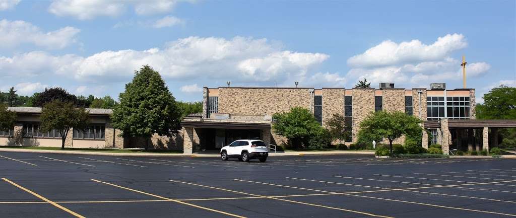 St. Benedict Catholic Church | 137 Dewey Ave, Fontana-On-Geneva Lake, WI 53125, USA | Phone: (262) 275-2480