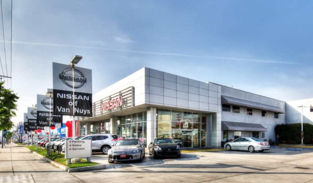 Nissan Van Nuys | 5425 Van Nuys Blvd, Van Nuys, CA 91401 | Phone: (866) 267-2092