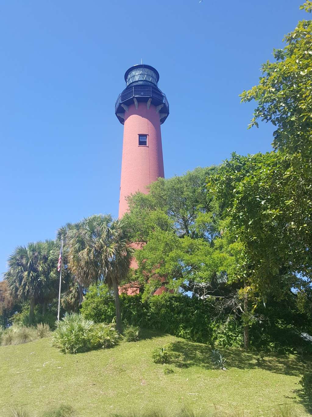 Jupiter Inlet Lighthouse Outstanding Natural Area | 600 County Hwy 707, Tequesta, FL 33469, USA | Phone: (561) 295-5953