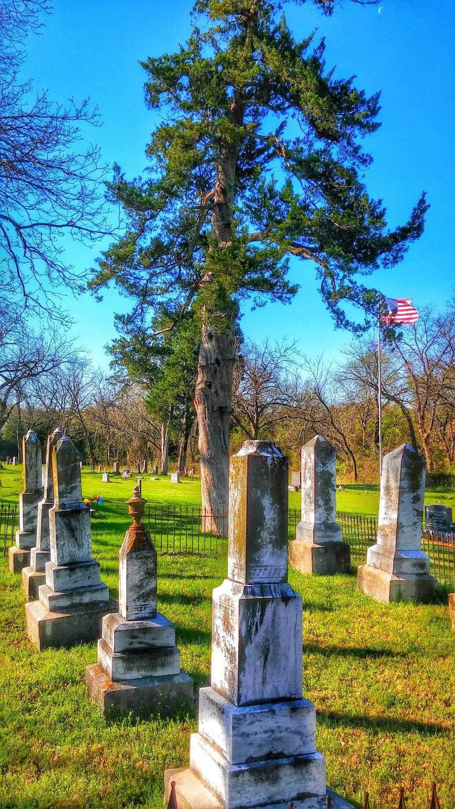 Ovilla Cemetery | Ovilla, TX 75154, USA