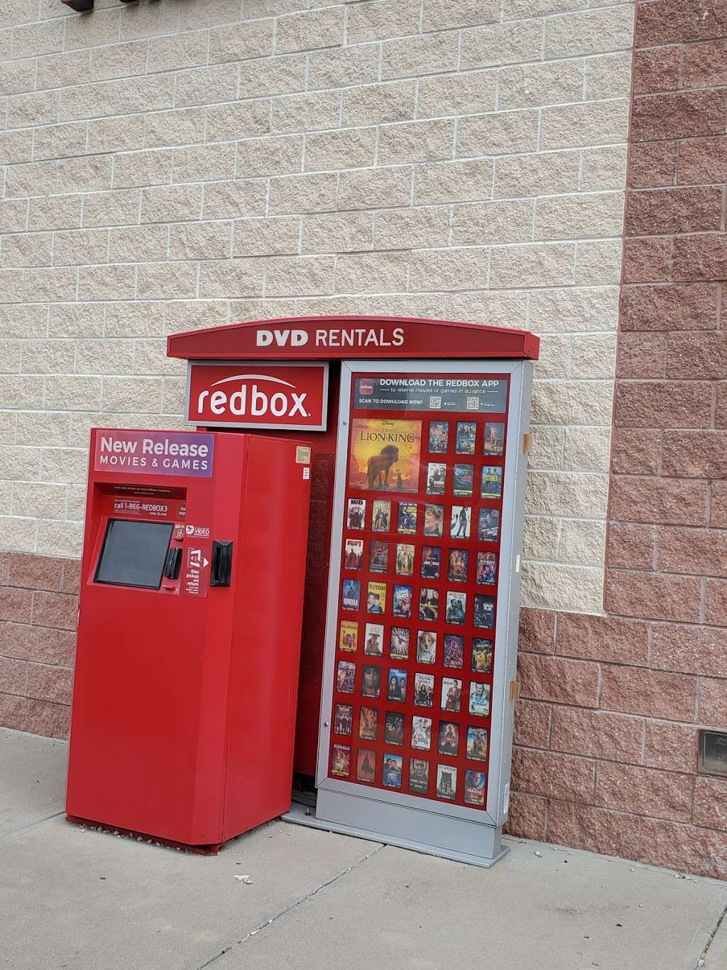 Redbox | 860 W Morgan St, Spencer, IN 47460, USA | Phone: (866) 733-2693