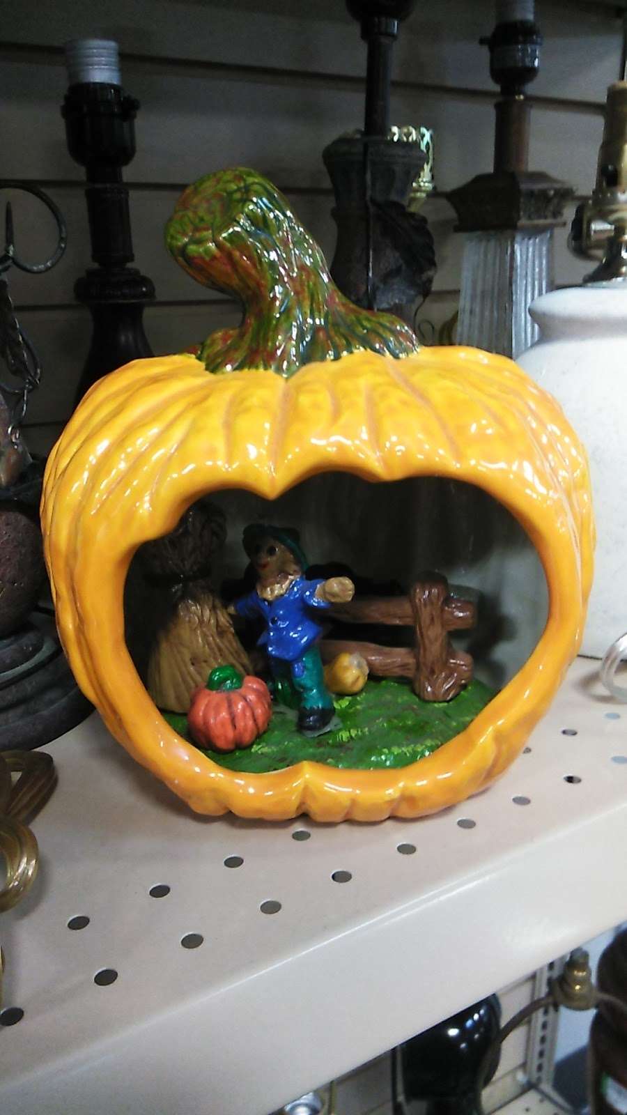 Goodwill Deland | 1600 N Woodland Blvd, DeLand, FL 32720, USA | Phone: (386) 822-9670
