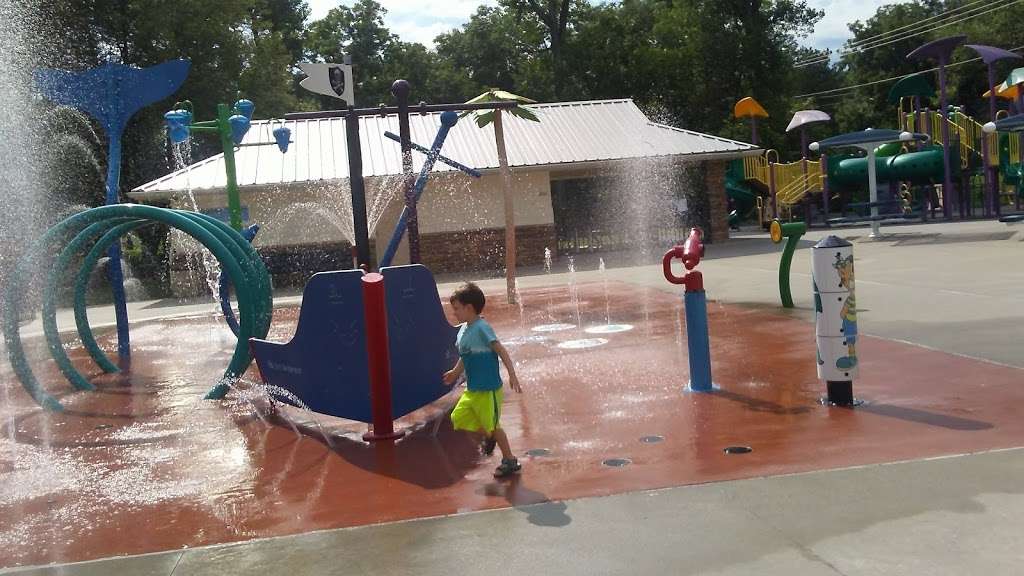 John Anderson Park & Splash Park | 4701 E 135th St, Grandview, MO 64030 | Phone: (816) 316-4888